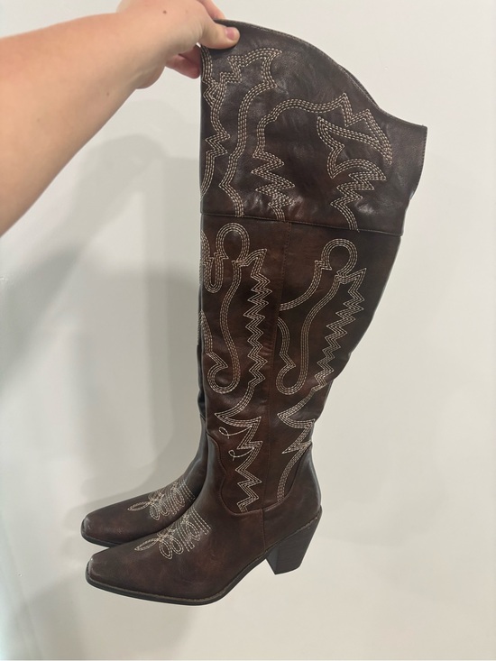 No Label Shoes - Embroidered Tall Brown Leather Cowboy Boots
